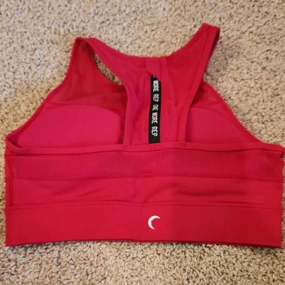 ZYIA Vibrant Red Sports Bra - Picture 2 of 2